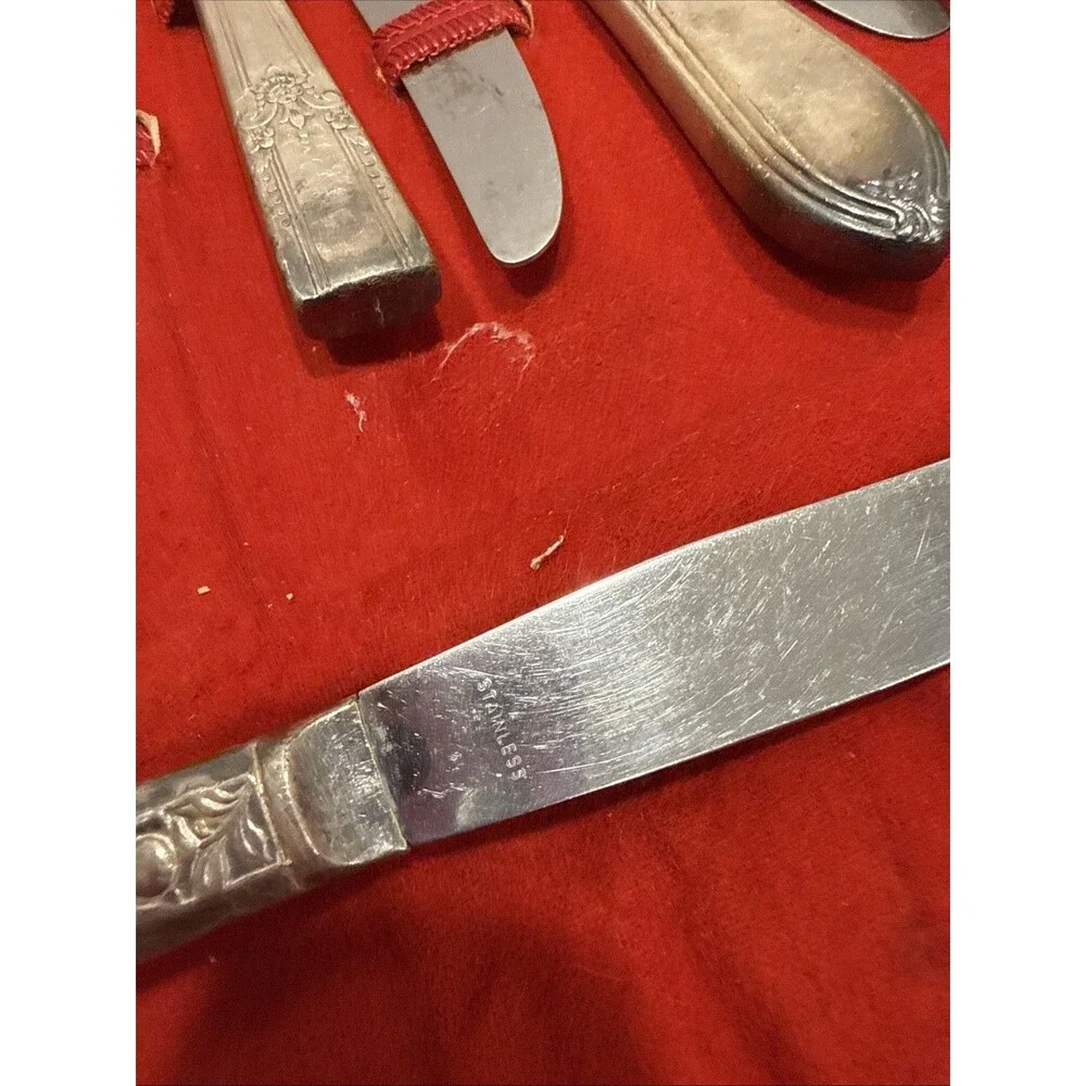 W.M. Rogers 23 Piece Silverware Set Serving W/ Folding Case Mixed Patterns AA
